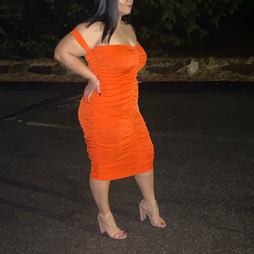 PLUS RUCHED MIDI DRESS ORANGE